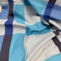 כותנה מודפסת דגם מלבנים כחול רוחב 2.5 מטר