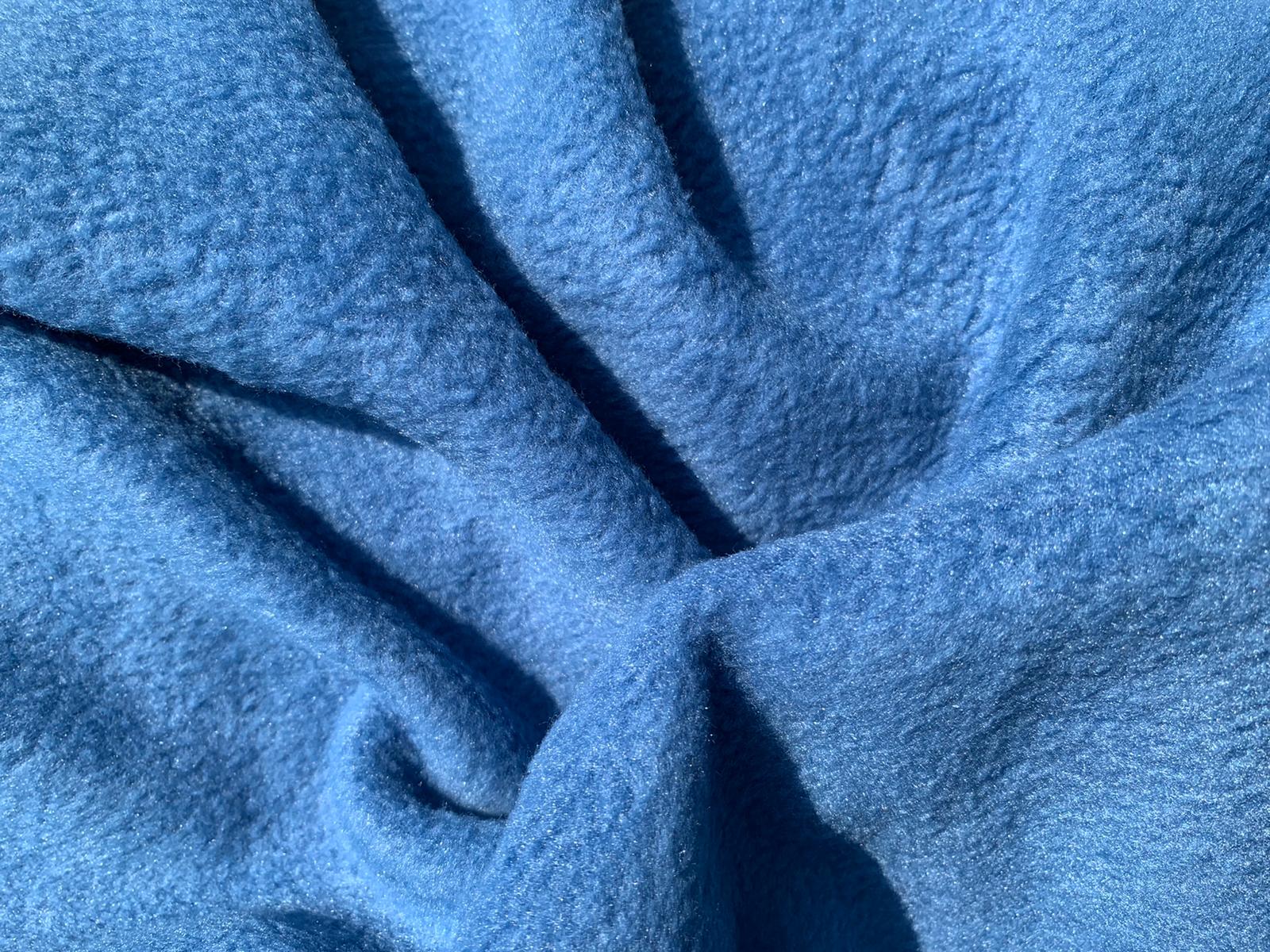 FLEECE_150_LIGHT_BLUE2